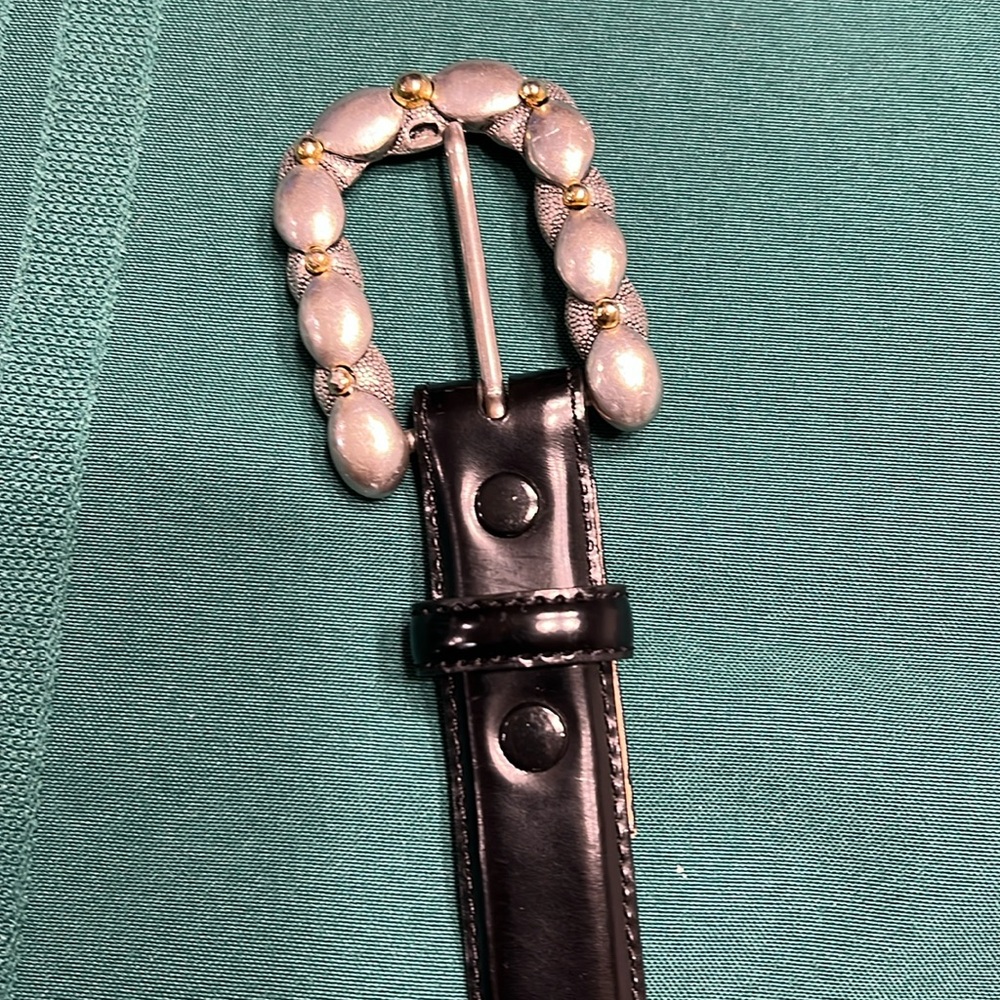 Black high quality leather belt